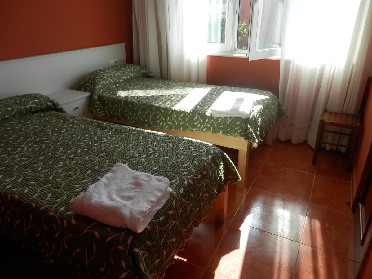 O Encontro Hostel ฟินิสแตร์เร ภายนอก รูปภาพ